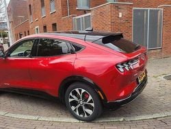 Rood Gebruikt 2021 Ford Mustang Hatchback | € 25.000