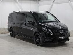 Zwart (metallic) Gebruikt 2024 Mercedes V300 Avantgarde Edition MPV | € 67.495 (Eerlijke prijs)