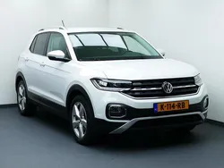 Wit Gebruikt 2020 VW T-Cross Style SUV | € 25.244 (Eerlijke prijs)