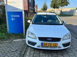 Wit Gebruikt 2008 Ford Focus Trend Stationwagen | € 1.199 (Eerlijke prijs)