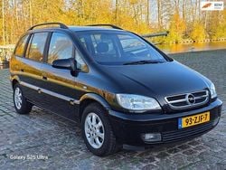 Zwart Gebruikt 2005 Opel Zafira Comfort MPV | € 3.999 (Eerlijke prijs)