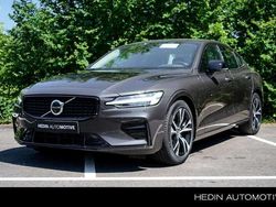 Grijs Gebruikt 2024 Volvo S60 Plus Sedan | € 42.995 (Duur)