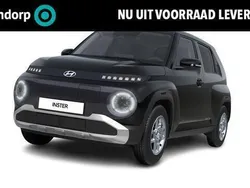 Zwart Nieuw 2024 Hyundai Inster Hatchback | € 27.085 (Eerlijke prijs)