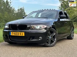 Zwart Gebruikt 2011 BMW 118 Efficient Dynamics Hatchback | € 7.950 (Iets duurder)
