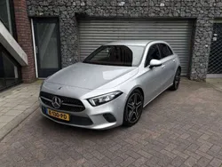 Zilver Gebruikt 2018 Mercedes A180 AMG Hatchback | € 18.450 (Goede deal)