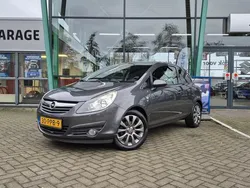 Grijs Gebruikt 2011 Opel Corsa Edition Hatchback | € 5.499 (Eerlijke prijs)
