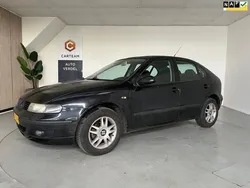 Zwart Gebruikt 2004 Seat Leon Stella Hatchback | € 1.495 (Eerlijke prijs)