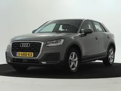 Grijs Gebruikt 2020 Audi Q2 SUV | € 25.245 (Eerlijke prijs)