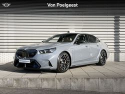 Storm bay metallic (grijs metallic) Gebruikt 2024 BMW M5 Comfort Edition Sedan | € 139.900