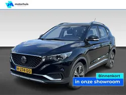 Zwart Gebruikt 2019 MG ZS Luxury Sedan | € 13.740 (Eerlijke prijs)