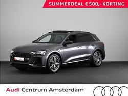 Grijs Gebruikt 2022 Audi e-tron S-Line SUV | € 39.849 (Eerlijke prijs)