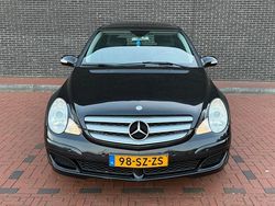 Gebruikt 2006 Mercedes R320 MPV | € 5.999