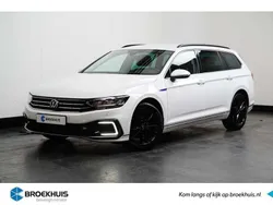 Wit Gebruikt 2021 VW Passat Business Stationwagen | € 24.995 (Eerlijke prijs)