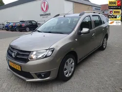 Bruin Gebruikt 2015 Dacia Logan MCV Lauréate MPV | € 7.200 (Eerlijke prijs)