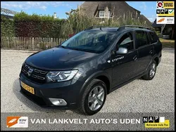 Grijs Gebruikt 2020 Dacia Logan Stepway Sedan | € 13.950 (Eerlijke prijs)