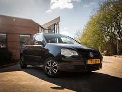 Zwart Gebruikt 2005 VW Polo Hatchback | € 2.950 (Iets duurder)
