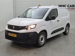 Wit Gebruikt 2022 Peugeot Partner Van | € 15.900 (Duur)