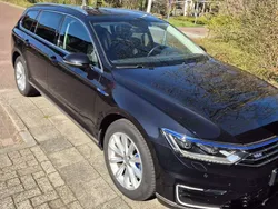 Zwart Gebruikt 2016 VW Passat GTE Stationwagen | € 12.500 (Eerlijke prijs)