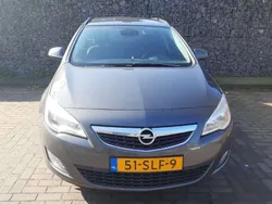 Zilver Gebruikt 2011 Opel Astra Edition Stationwagen | € 4.000 (Eerlijke prijs)
