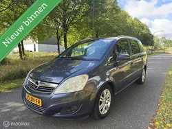 Grijs Gebruikt 2008 Opel Zafira Cosmo MPV | € 4.499 (Eerlijke prijs)