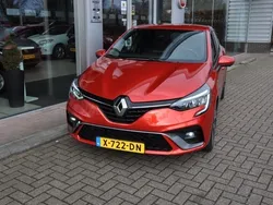 Rood Gebruikt 2022 Renault Clio V R.S. Hatchback | € 20.900 (Eerlijke prijs)