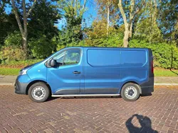 Blauw Gebruikt 2018 Renault Trafic Van | € 11.797