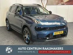 Blauw, metallic lak Gebruikt 2022 Lynk & Co 01 SUV | € 22.940 (Goede deal)