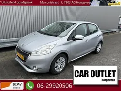 Grijs Gebruikt 2012 Peugeot 208 Envy Hatchback | € 4.450 (Eerlijke prijs)