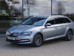 Grijs Gebruikt 2020 Skoda Superb LAURIN & KLEMENT Stationwagen | € 26.400 (Eerlijke prijs)