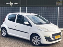 Wit Gebruikt 2012 Peugeot 107 Active Hatchback | € 2.950 (Eerlijke prijs)