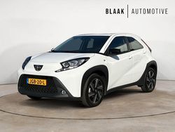 Wit Gebruikt 2023 Toyota Aygo Pulse Hatchback | € 16.995 (Eerlijke prijs)
