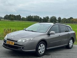 Grijs Gebruikt 2008 Renault Laguna III Expression Stationwagen | € 1.199 (Eerlijke prijs)
