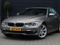 Grijs Gebruikt 2018 BMW 330e Sedan | € 22.995 (Super prijs)