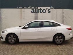 Wit Gebruikt 2021 BMW 218 Executive Coupé | € 21.900 (Super prijs)