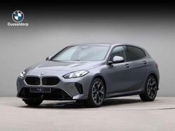 Grijs Nieuw 2025 BMW 120 M Sport Hatchback | € 50.735 (Super prijs)