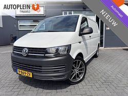 Wit Gebruikt 2016 VW T6 Van | € 8.995