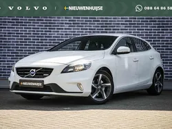 Wit Gebruikt 2015 Volvo V40 R-Design Stationwagen | € 15.694 (Iets duurder)