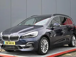 Blauw Gebruikt 2018 BMW 220 Executive Stationwagen | € 19.950 (Eerlijke prijs)