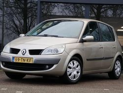 Beige Gebruikt 2006 Renault Scénic II Business MPV | € 2.945 (Iets duurder)