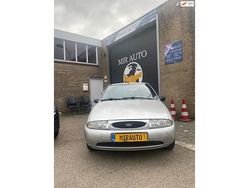 Grijs Gebruikt 1999 Ford Fiesta Trend Hatchback | € 499 (Goede deal)