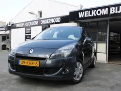 Grijs Gebruikt 2009 Renault Scénic III Expression MPV | € 3.250 (Eerlijke prijs)