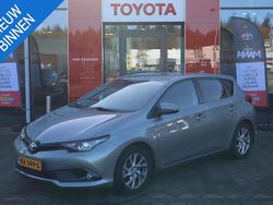 Grijs Gebruikt 2018 Toyota Auris Hatchback | € 13.900 (Goede deal)
