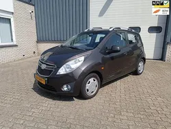 Bruin Gebruikt 2011 Chevrolet Spark LS Hatchback | € 1.400 (Eerlijke prijs)