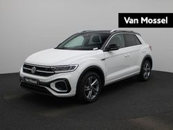 Wit Gebruikt 2022 VW T-Roc Business+ SUV | € 34.900 (Duur)