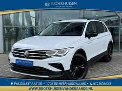 Wit, metallic lak Gebruikt 2022 VW Tiguan Sportline SUV | € 33.950 (Eerlijke prijs)