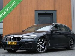 Blauw Gebruikt 2020 BMW 530 Executive Stationwagen | € 36.950 (Eerlijke prijs)