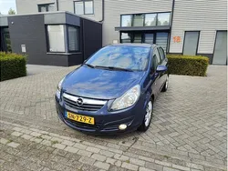 Blauw Gebruikt 2009 Opel Corsa Cosmo Hatchback | € 2.250 (Goede deal)