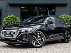 Zwart, metallic lak Gebruikt 2023 Audi Q8 e-tron S-Line SUV | € 68.900