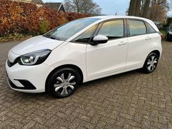 Wit (metallic) Gebruikt 2020 Honda Jazz Elegance Hatchback | € 19.450 (Eerlijke prijs)