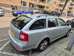 Zilver Gebruikt 2011 Skoda Octavia Stationwagen | € 2.350 (Goede deal)